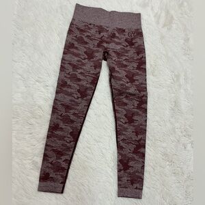 GYMSHARK - Camo High-Waist Leggings - Maroon
